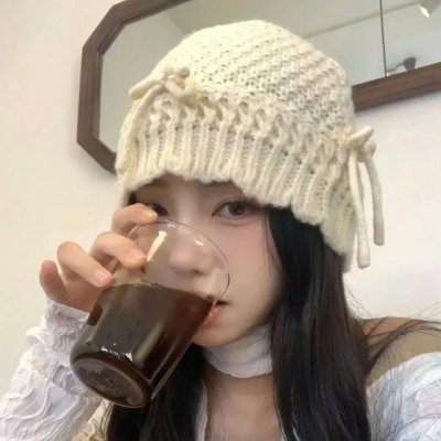 全家偷听反派心声，我负责篡改